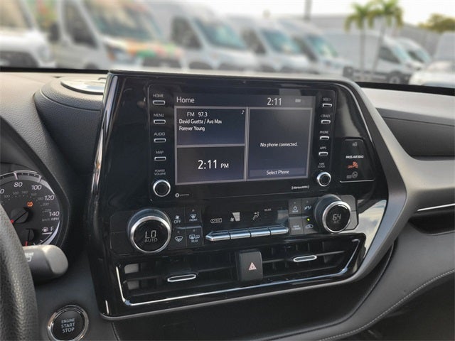 2022 Toyota Highlander L