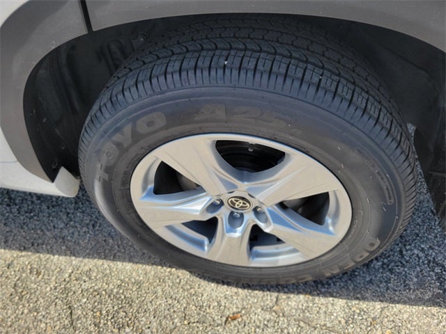 2022 Toyota Highlander L