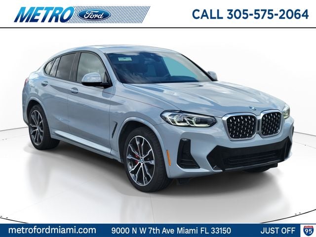 2022 BMW X4 xDrive30i