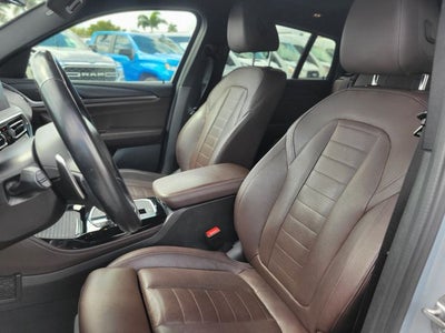 2022 BMW X4 xDrive30i