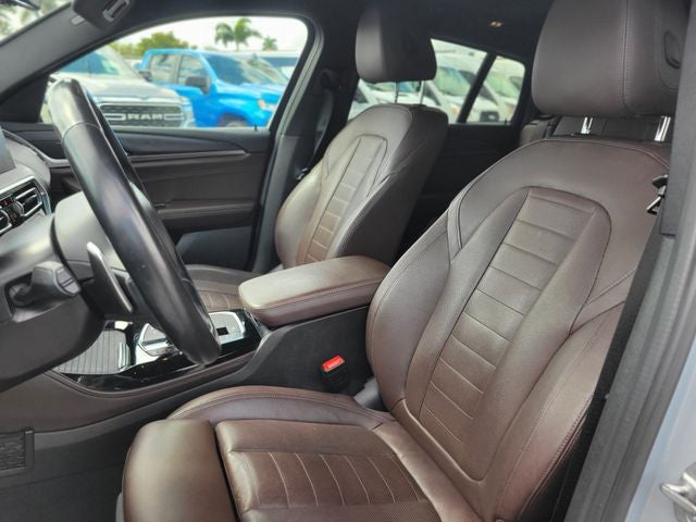 2022 BMW X4 xDrive30i