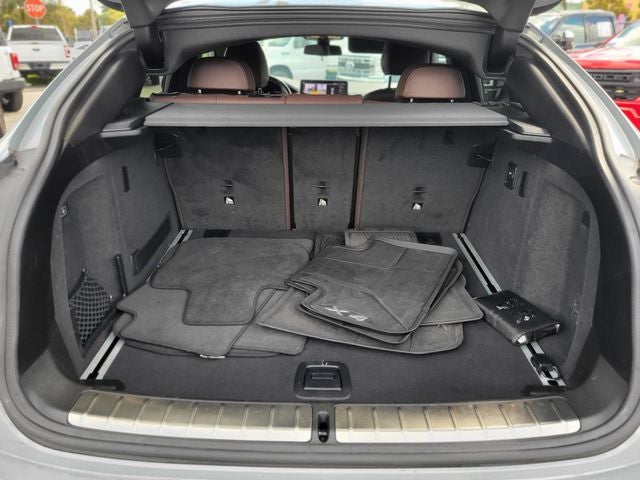 2022 BMW X4 xDrive30i