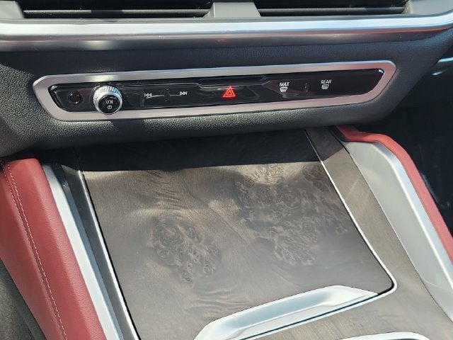 2024 BMW X6 xDrive40i