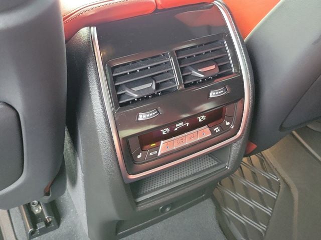2025 BMW X6 M Base