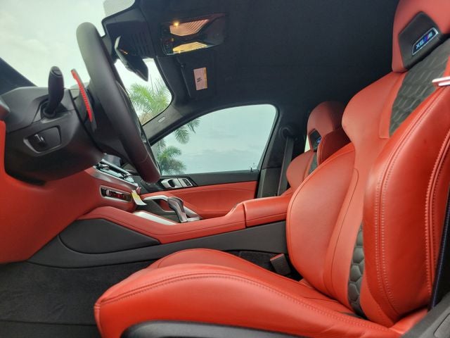 2025 BMW X6 M Base