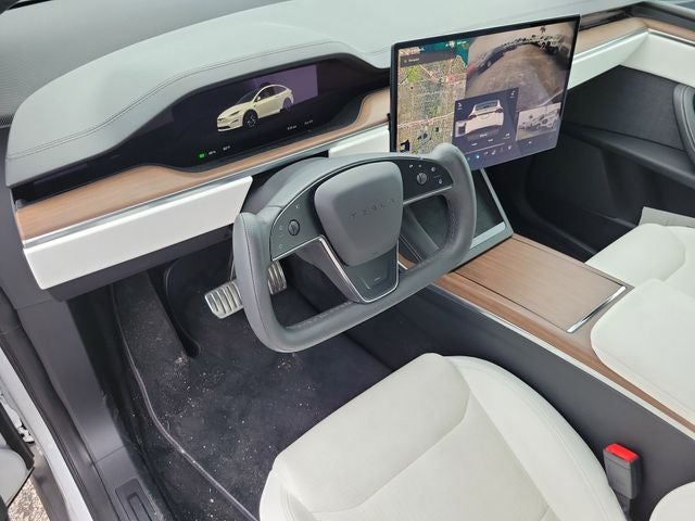 2022 Tesla Model X Base