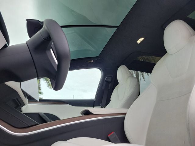 2022 Tesla Model X Base