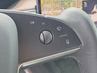 2022 Tesla Model X Base