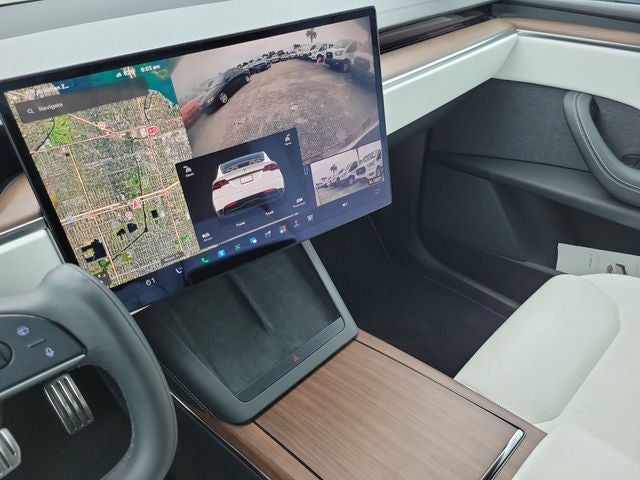 2022 Tesla Model X Base