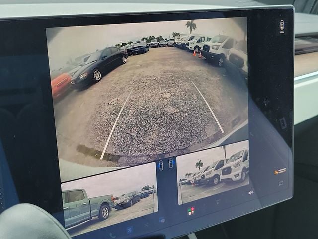 2022 Tesla Model X Base