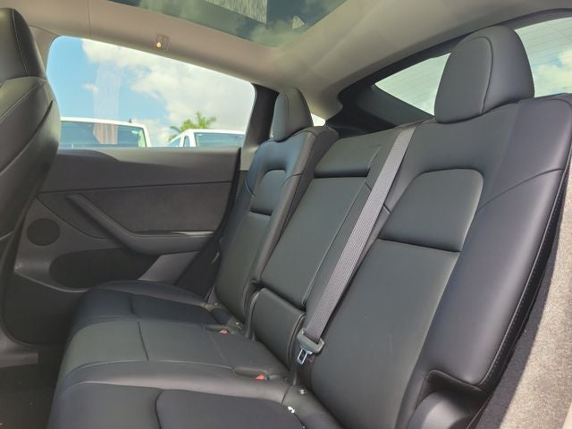 2024 Tesla Model Y Standard Range