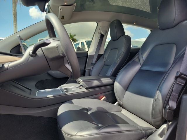 2024 Tesla Model Y Standard Range