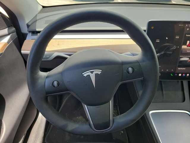 2024 Tesla Model Y Standard Range