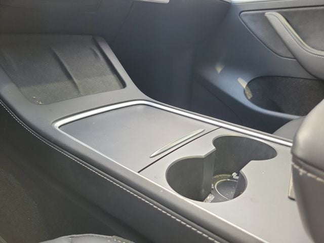 2024 Tesla Model Y Standard Range