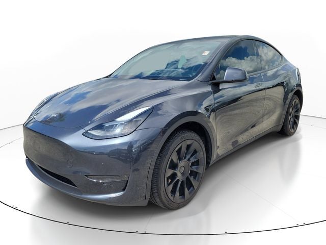 2024 Tesla Model Y Standard Range
