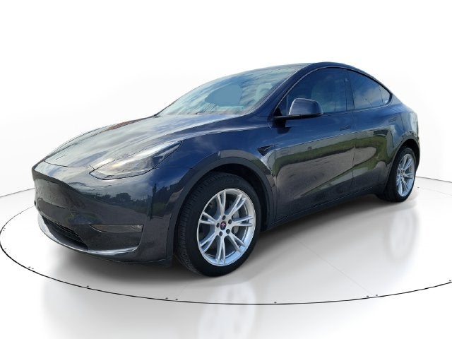 Used 2024 Tesla Model Y Long Range with VIN 7SAYGDEE0RA244563 for sale in Miami, FL