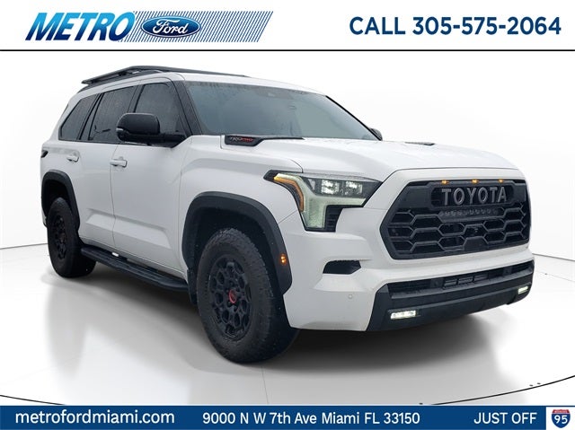 2025 Toyota Sequoia SR5