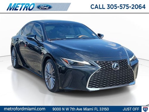 2024 Lexus IS 300
