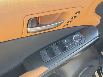 2024 Lexus IS 300