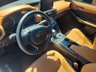 2024 Lexus IS 300