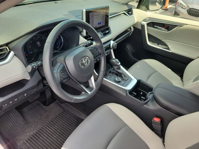 2023 Toyota RAV4 Hybrid XLE Premium