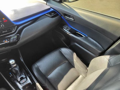 2020 Toyota C-HR LE