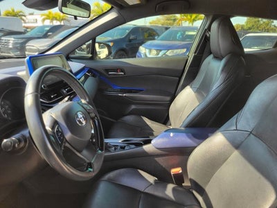 2020 Toyota C-HR LE