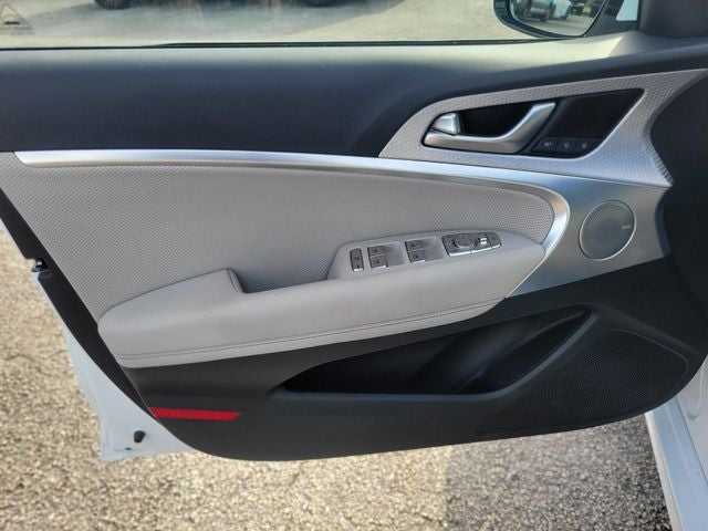 2023 Genesis G70 3.3T