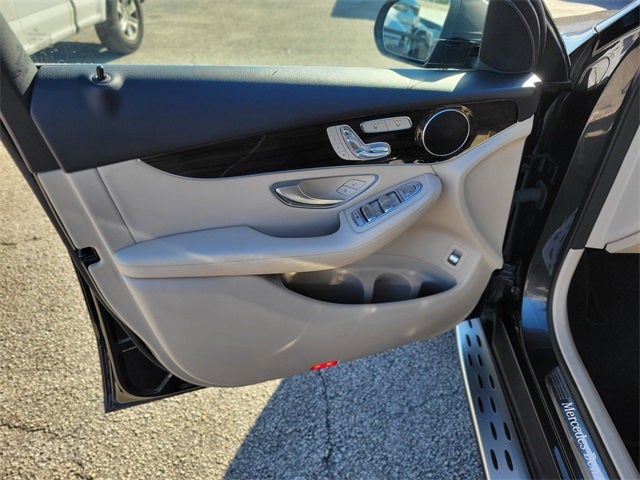 2021 Mercedes-Benz GLC GLC 300