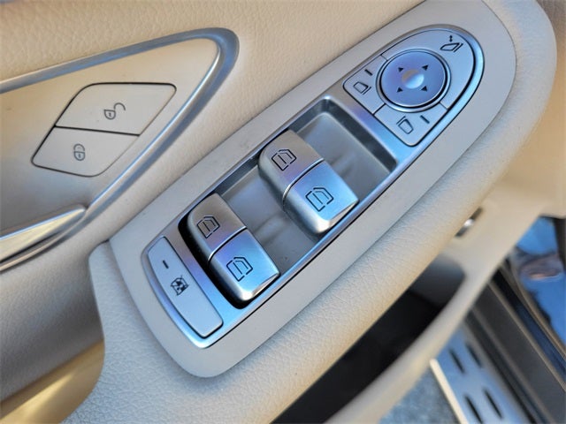 2021 Mercedes-Benz GLC GLC 300