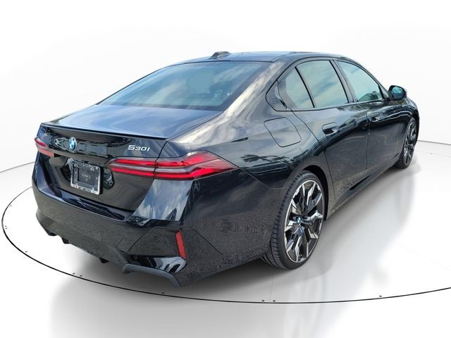 2024 BMW 5 Series 530i