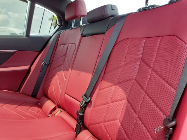 2024 BMW 5 Series 530i