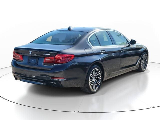 2019 BMW 5 Series 530i