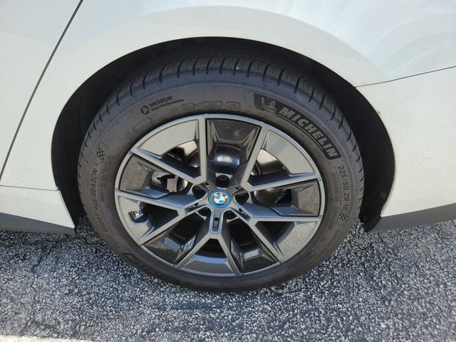 2024 BMW i4 eDrive40