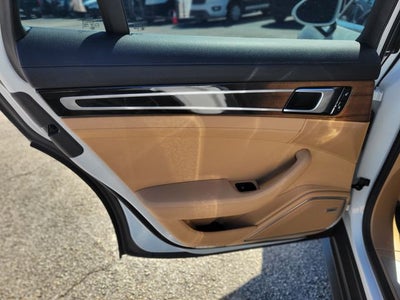 2018 Porsche Panamera 4S