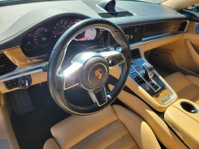 2018 Porsche Panamera 4S