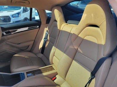 2018 Porsche Panamera 4S