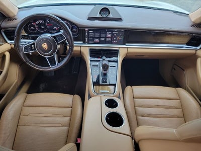 2017 Porsche Panamera 4S