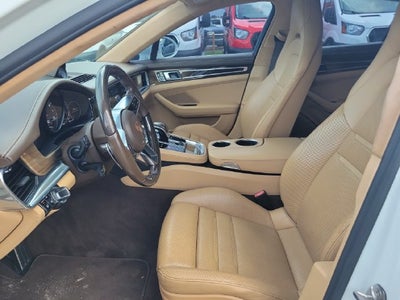 2017 Porsche Panamera 4S