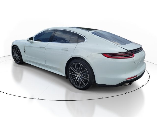 2017 Porsche Panamera 4S