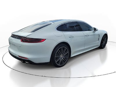 2017 Porsche Panamera 4S