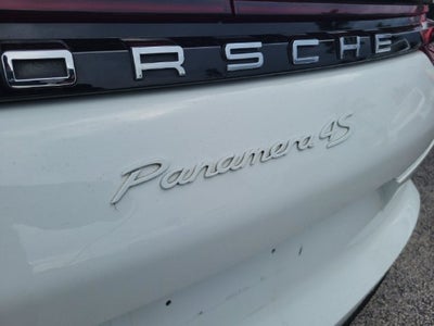 2017 Porsche Panamera 4S