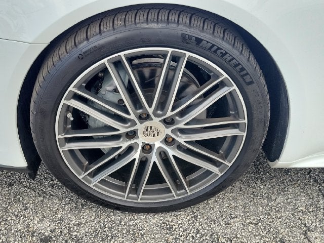 2017 Porsche Panamera 4S