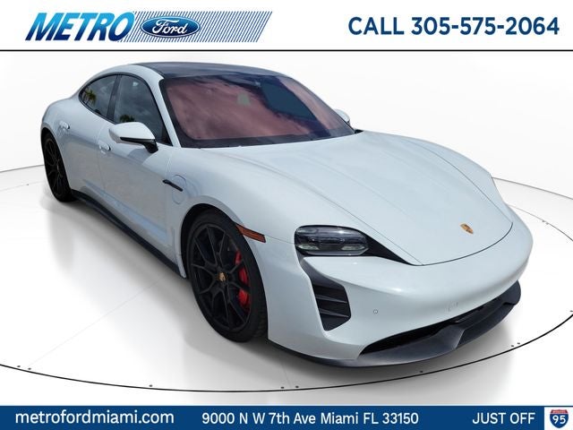 2022 Porsche Taycan GTS