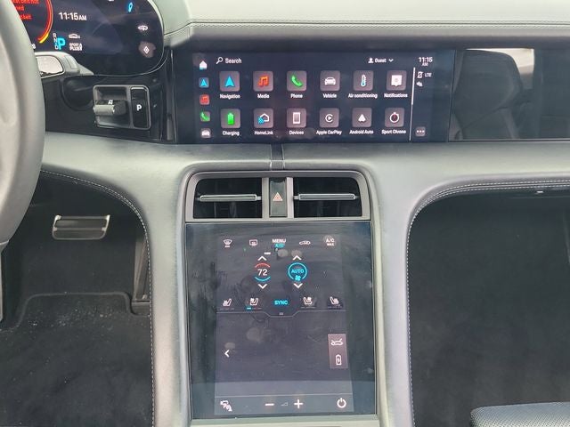 2022 Porsche Taycan GTS