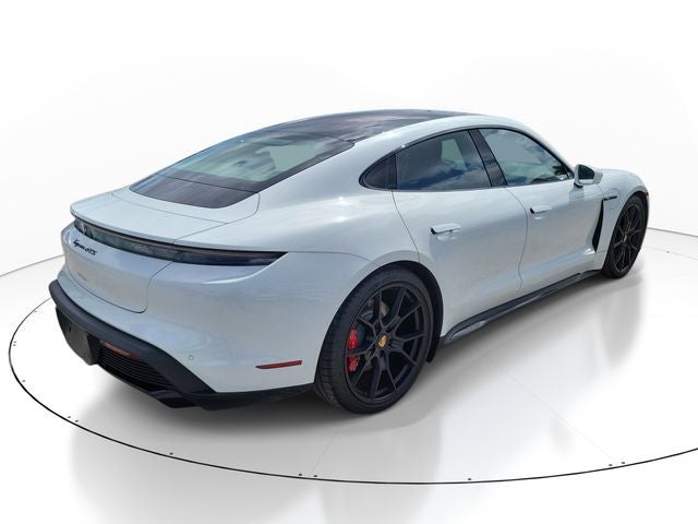 2022 Porsche Taycan GTS