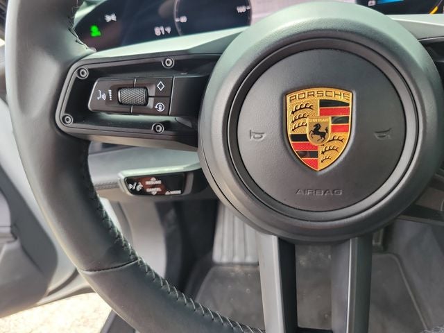 2022 Porsche Taycan GTS