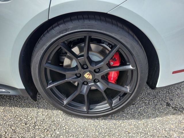 2022 Porsche Taycan GTS