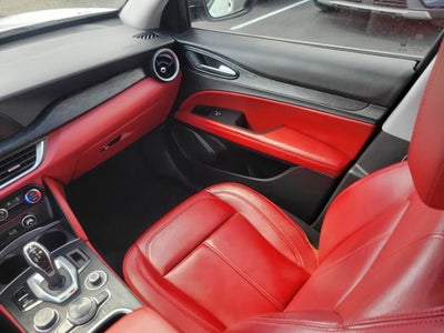 2020 Alfa Romeo Stelvio Base