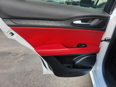 2020 Alfa Romeo Stelvio Base